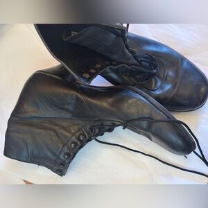 UNIVERSAL STUDIOS COSTUME DEPT  Black Leather Lace-Up Boots 9/10
